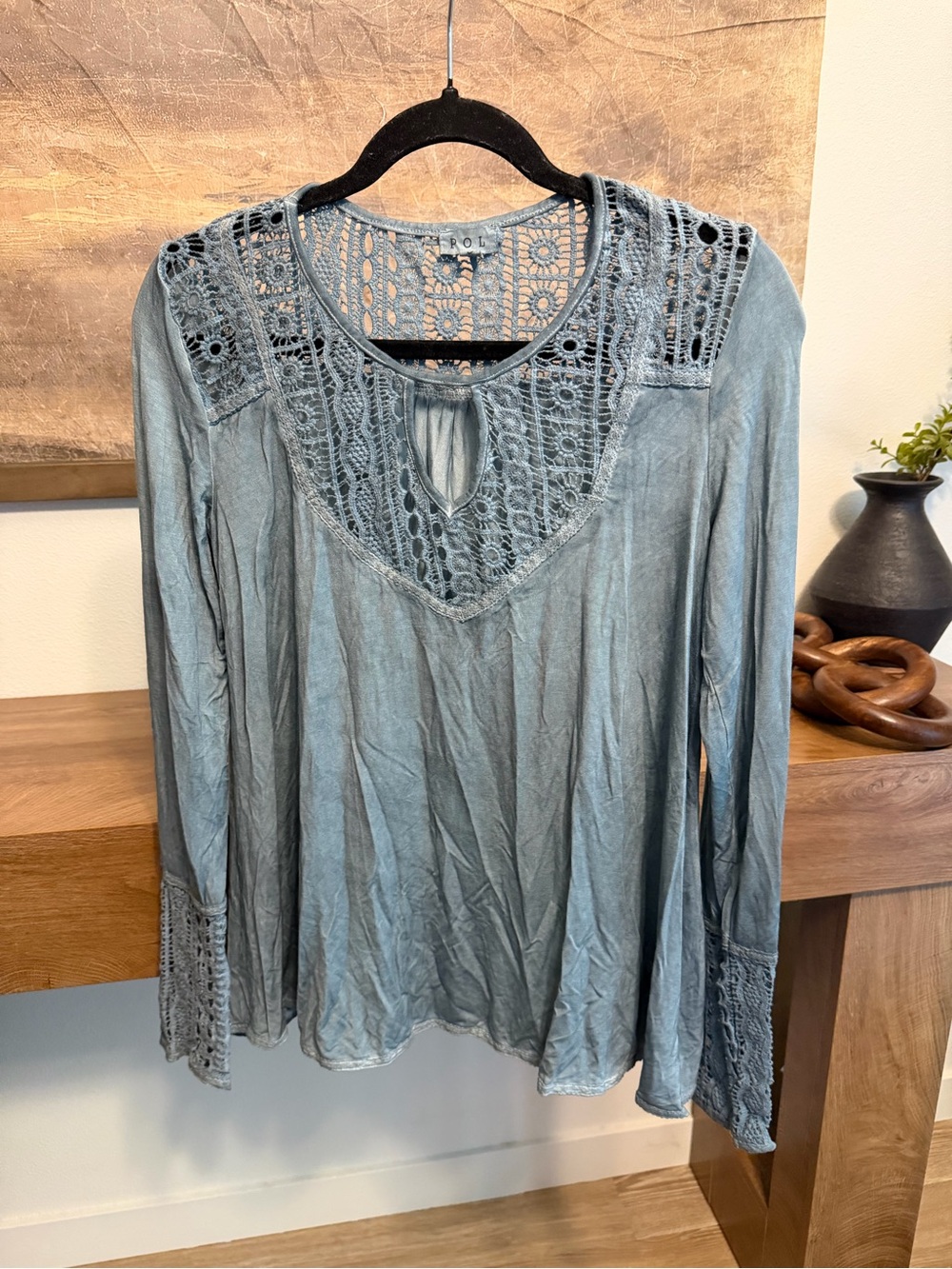 POL mineral wash crochet lace insert long sleeve tunic top size S